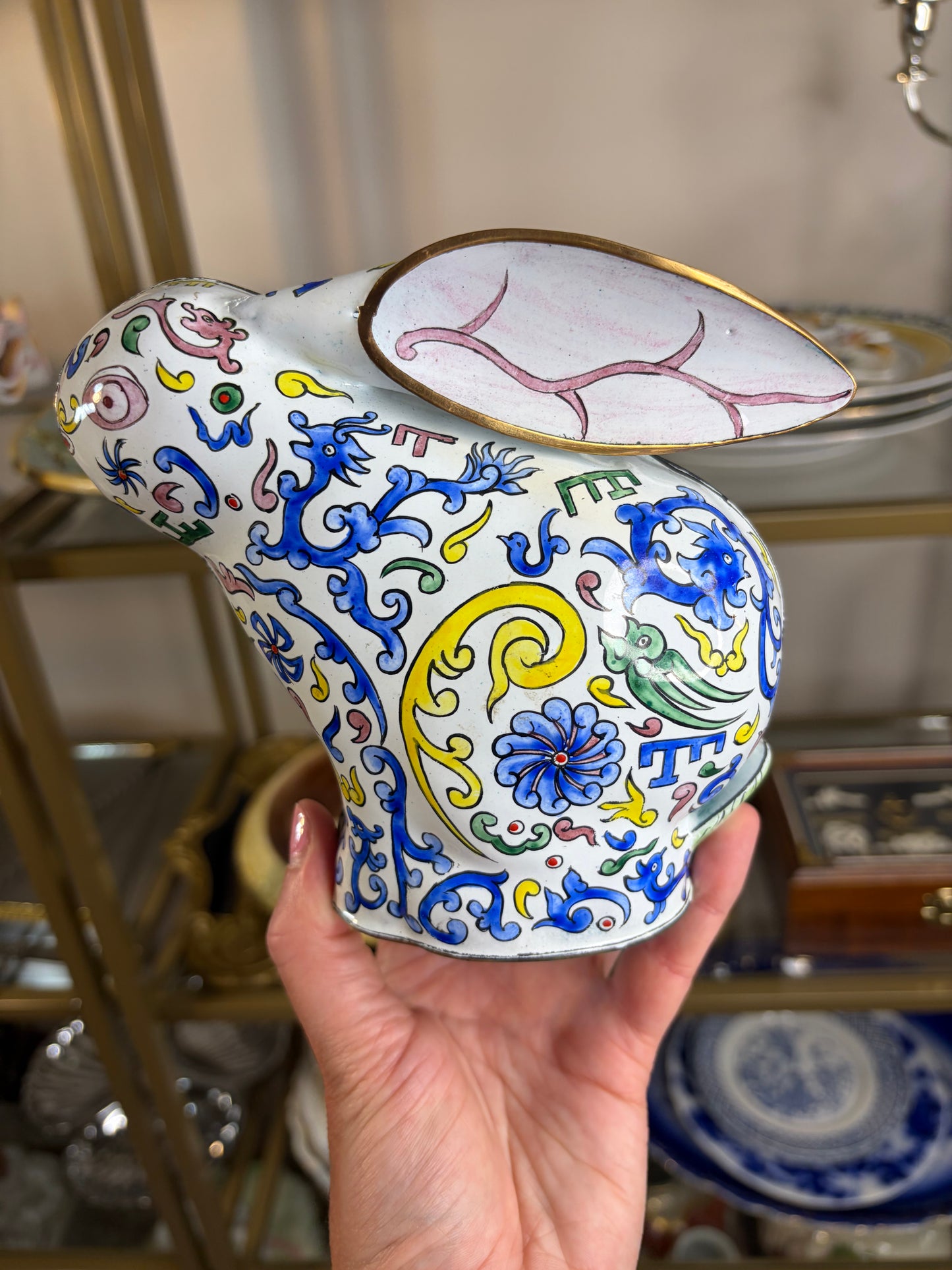 Chinoiserie enamel bunny!