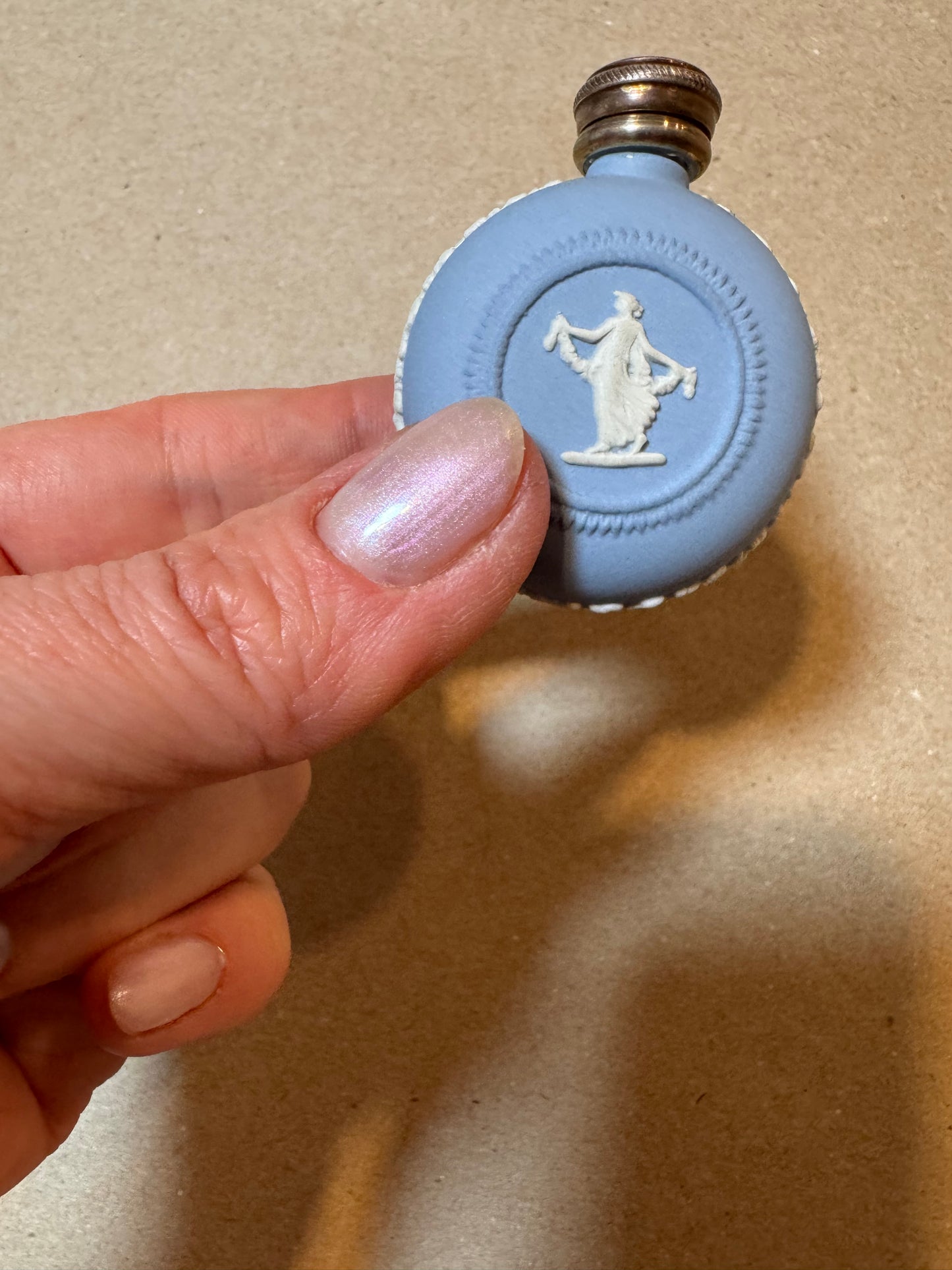 Live 06/15 blue mini Wedgwood perfume bottle