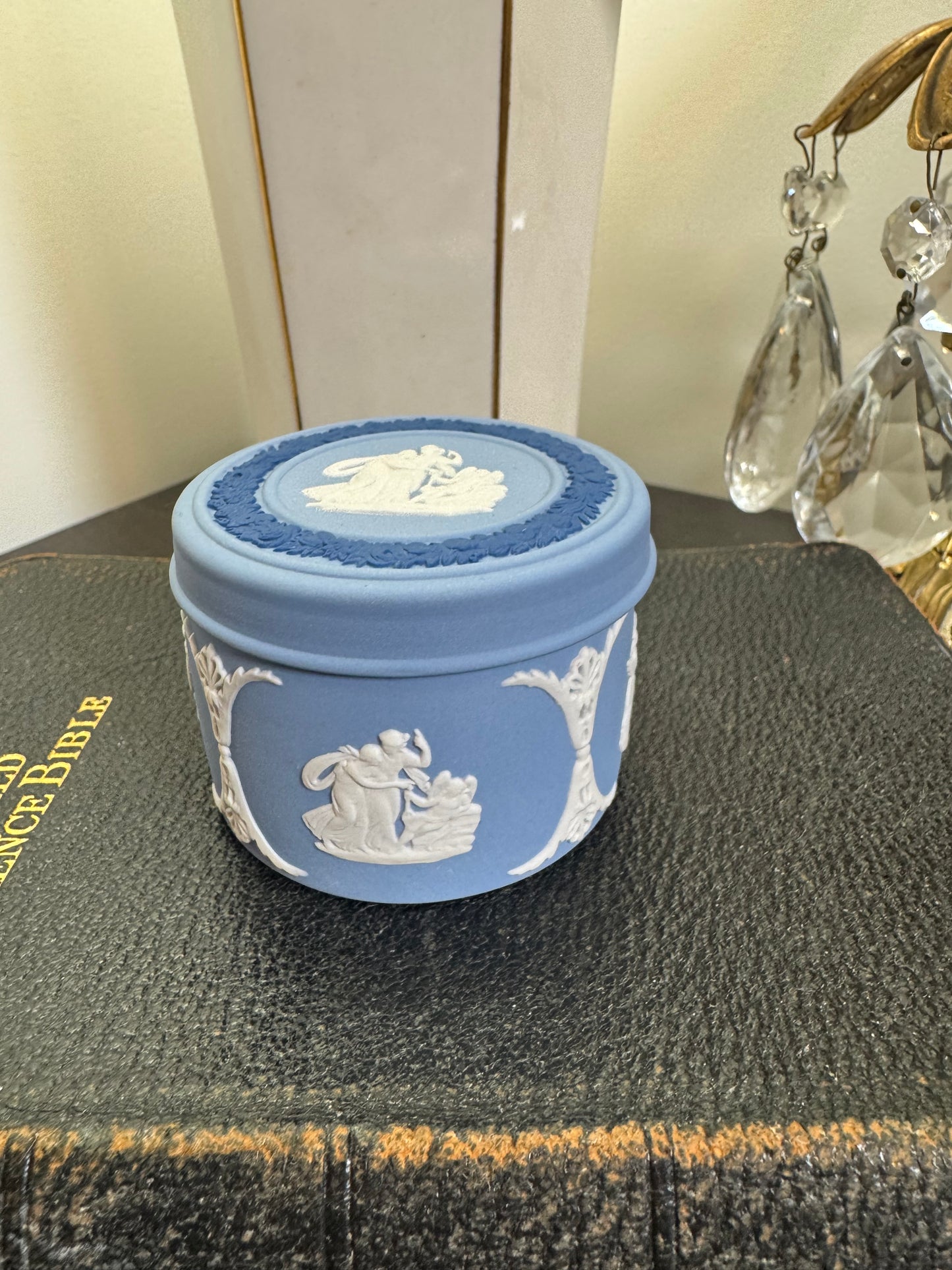 Wedgwood lavender and dark blue round trinket box