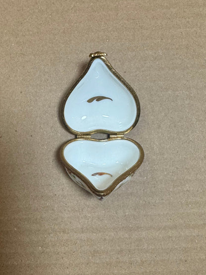 Authentic Limoges Hand-Painted Heart Trinket Box 🇫🇷 2x1”