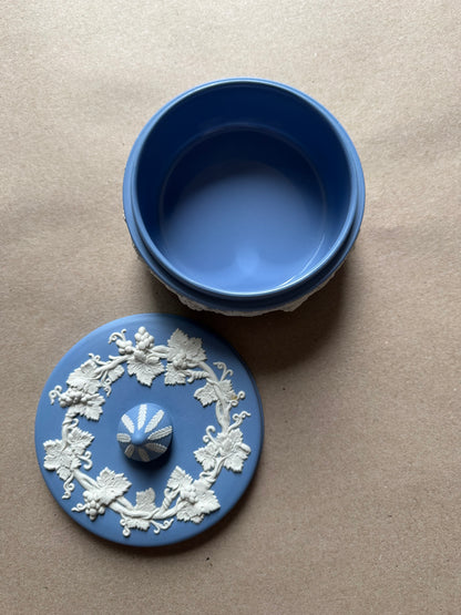 Light blue Wedgewood vintage ornate trinket box 5 inches