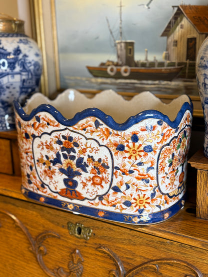Danny’s Fine Porcelain Imari ScallopedOval Planter: 12” L x 9” W x 8” H