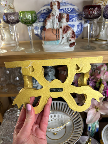 Beautiful bow wall shelf!