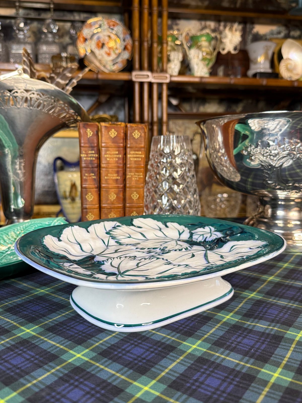 Antique Thomas Dimmock English Pearlware Green & White Leaf Pedestal Comport, c. 1830–1859