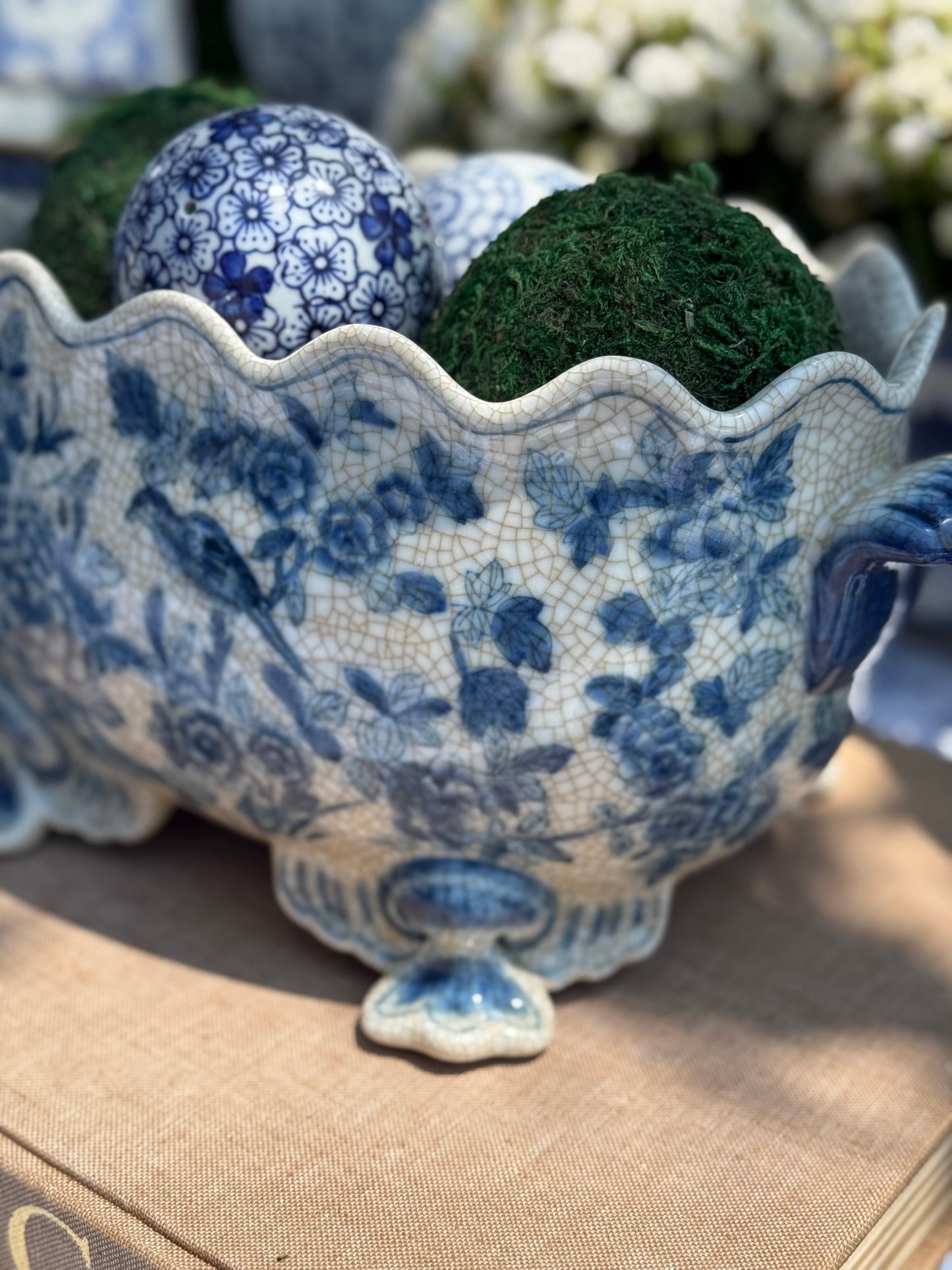 Danny's Fine Porcelain - SCALLOP EDGE PORCELAIN OVAL BASIN -BLUE BIRDS, 12L X 8W X 7H