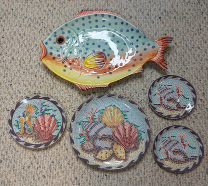 Beautiful Instant plate wall or entertaining set!