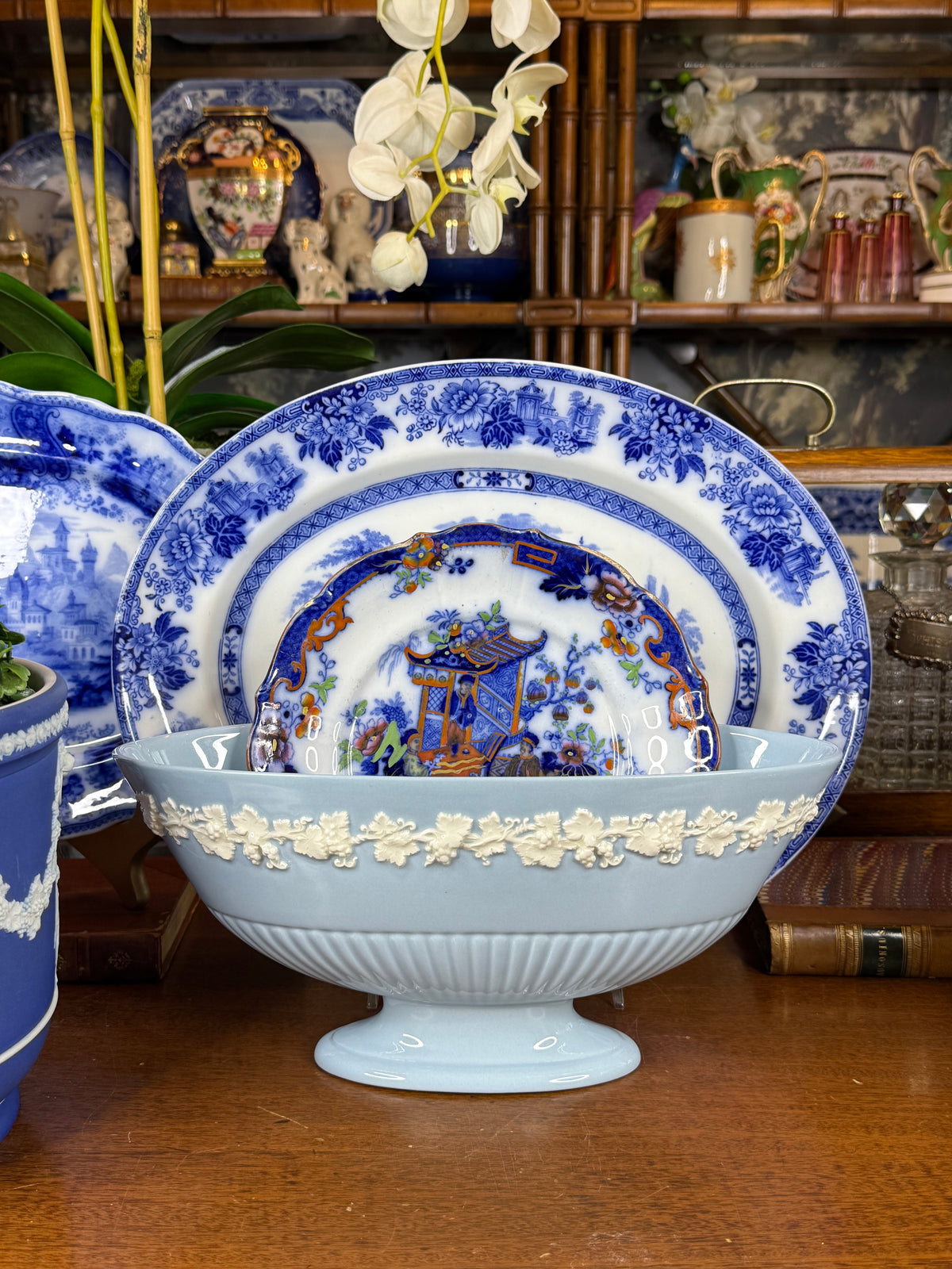Wedgwood Embossed Queensware Ellipse Footed Bowl | Pale Blue & White | 12.5” L × 5” W × 5.75” H | #DA4581