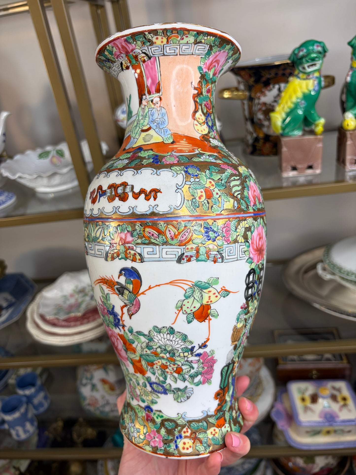 Beautiful Famille Rose 12” vase!