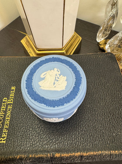 Wedgwood lavender and dark blue round trinket box
