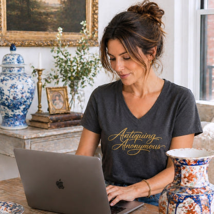 Rare and Worn | Antiquing Anonymous Signature V-neck Relaxed Tee - Dark Grey