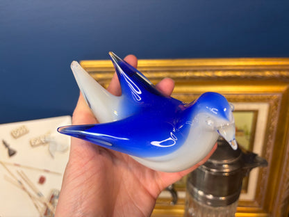 Adorable glass bird paperweight!