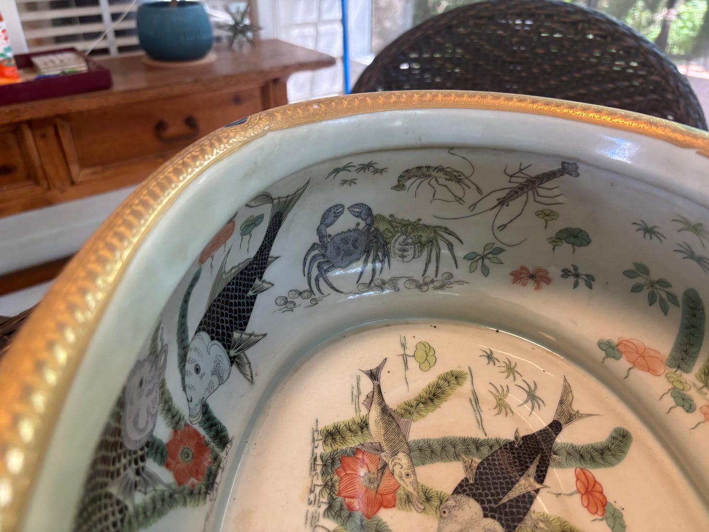 Stunning 18” Handpainted black and gold footbath  planter on stand!