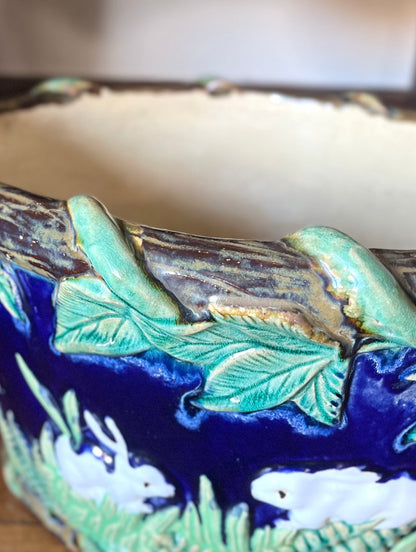 French Majolica Bunny Planter/XLarge Cache-pot Mid 20th Century