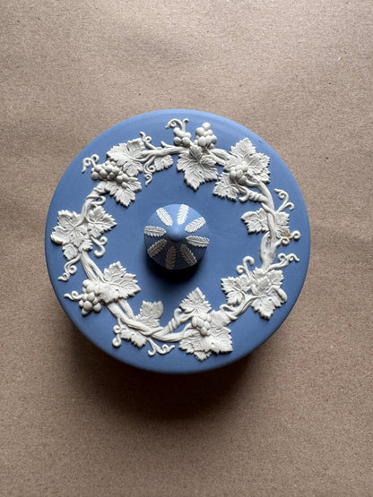 Light blue Wedgewood vintage ornate trinket box 5 inches