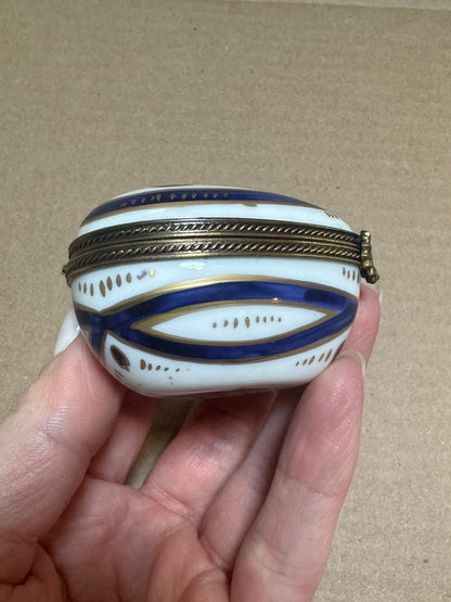 Authentic Limoges Hand-Painted Heart Trinket Box 🇫🇷 2x1.5”