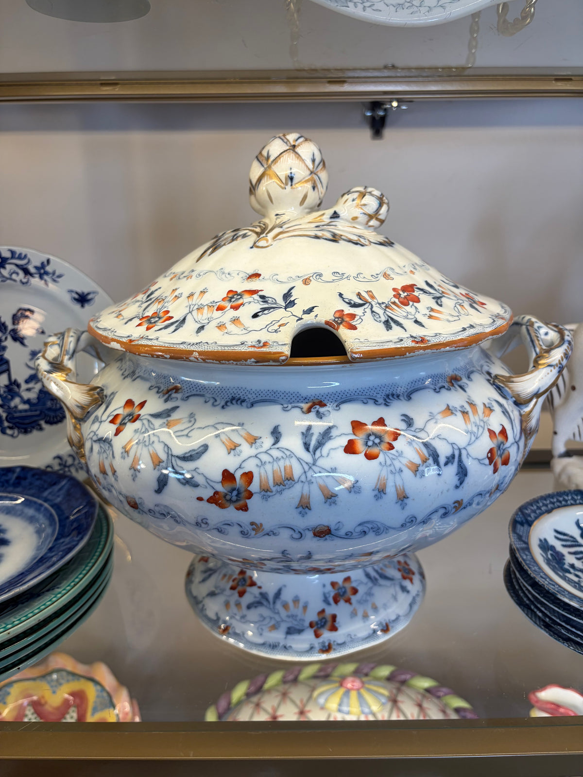 Stunning antique Minton Fuchsia lidded large tureen!