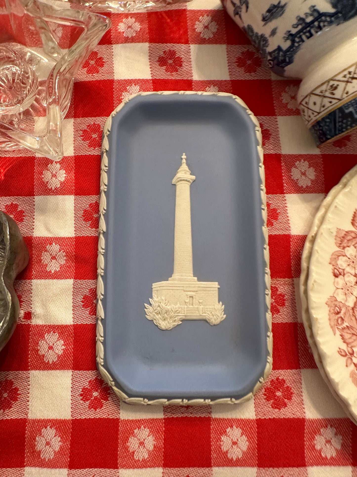 Vintage Wedgwood Lavender Jasperware Washington Monument Tray | Hutzler’s 1970 Limited Edition