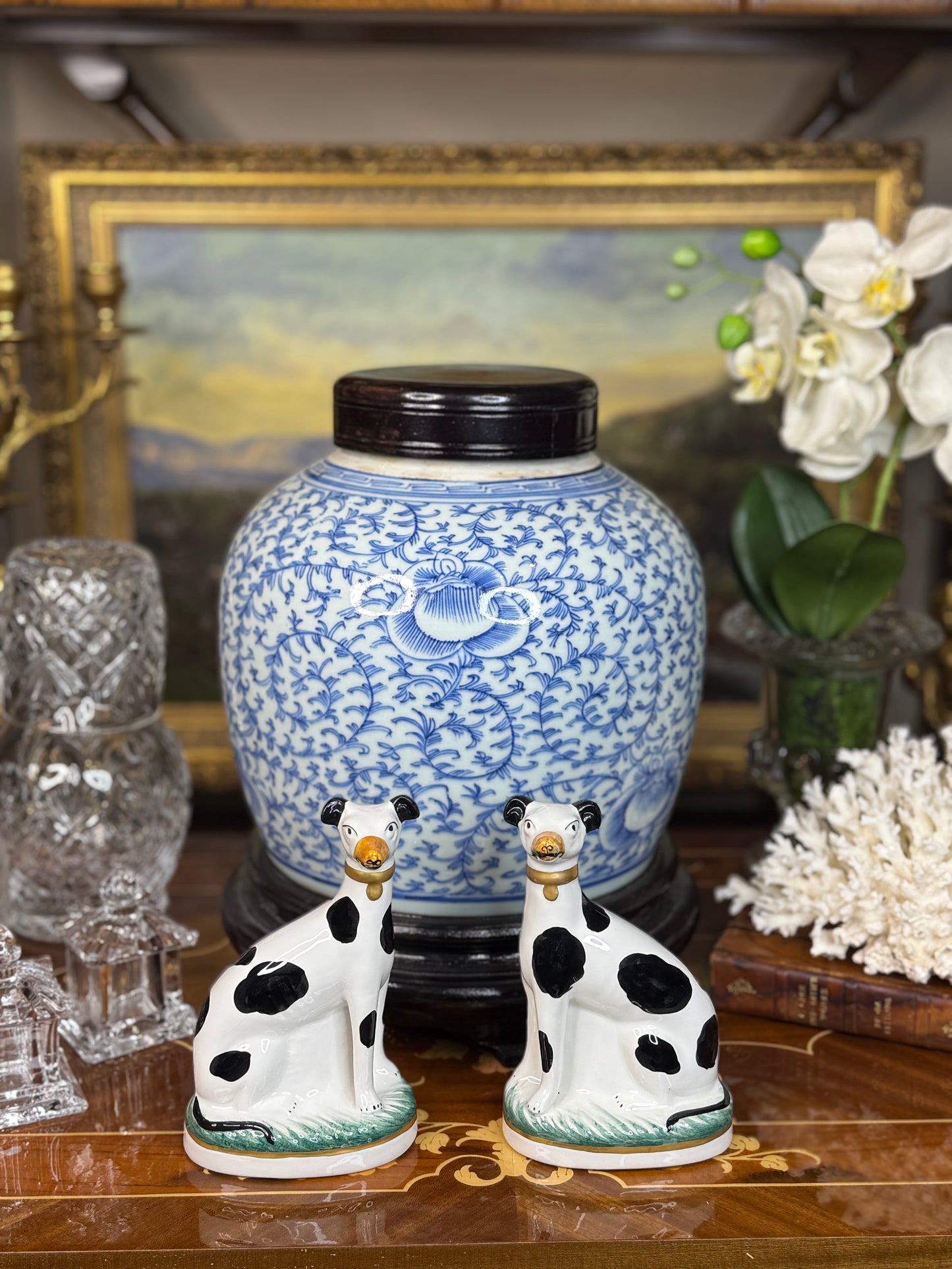 Pair of Chelsea House Staffordshire-Style Spaniel Dogs – Hand-Painted Ceramic (5.75”)