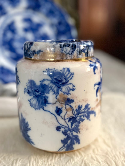 Live 09/22 Rare Surviver 1880s Doulton Burslem England Blue & White Gilt Biscuit Jar – Original Lid