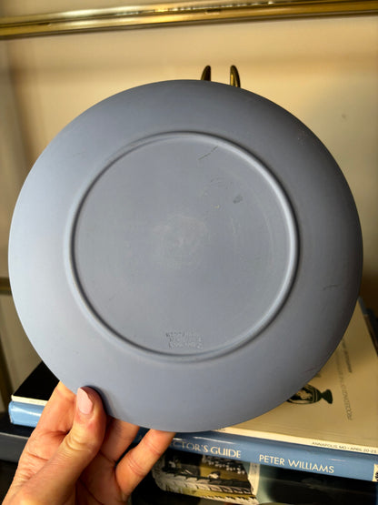 Wedgwood Jasperware Christmas 1975 plate!