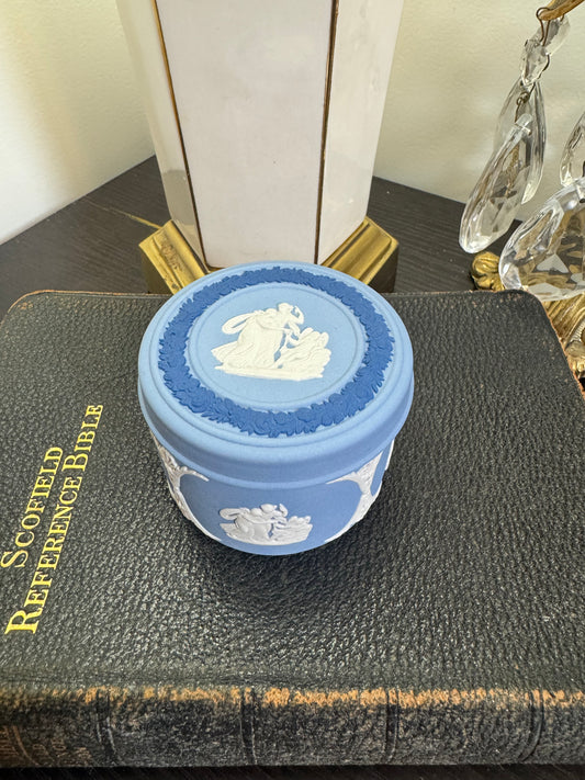 Wedgwood lavender and dark blue round trinket box