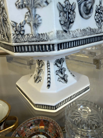 Lovely vintage porcelain bisque relief lidded pedestal dish with lions!