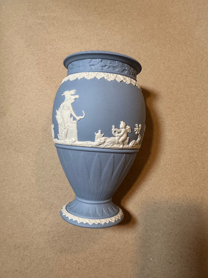 RESERVED - SHOPTHEPINKBOW - Live 06/15 blue lavender Wedgwood large vase
