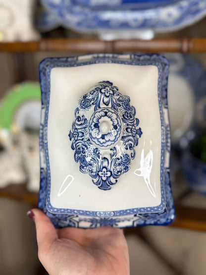 Vintage Wood & Sons “Khotan” Blue & White Transferware Serving Set – Large 18” Platter & Covered Dish, England