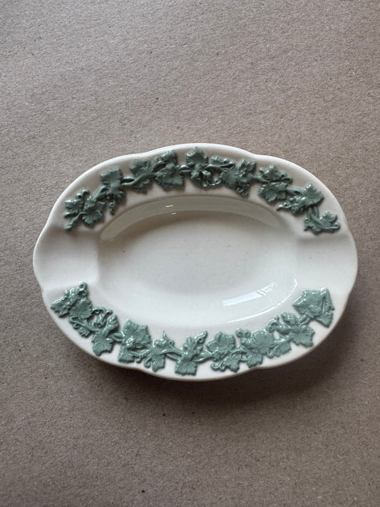 Reserved queensware Wedgewood white green ash tray