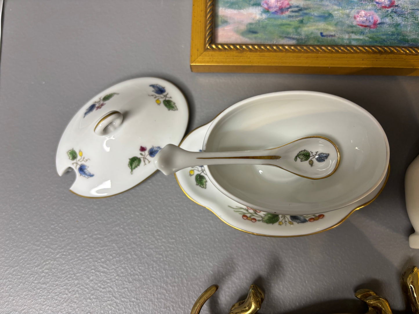 Sweetest Richard Ginori Italian condiment serving piece with matching spoon!