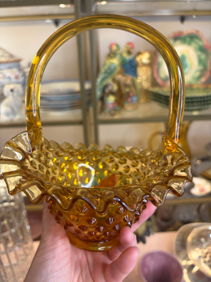 Amber basket with hobnail and ruffled edges!
