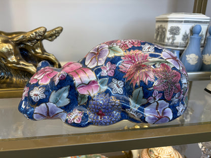 Lovely large floral resting cat!