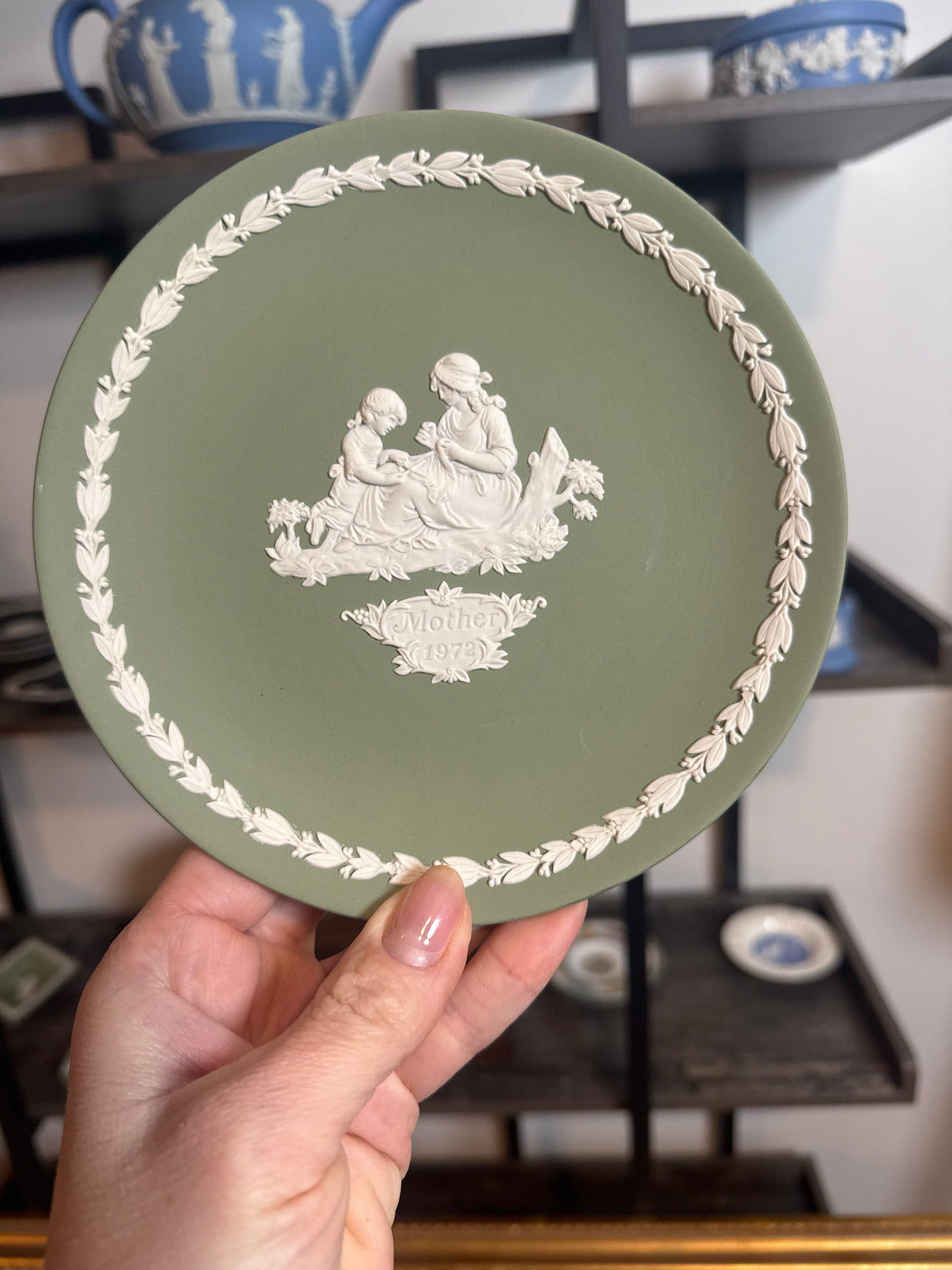 Wedgwood sage green Mother plate 1972