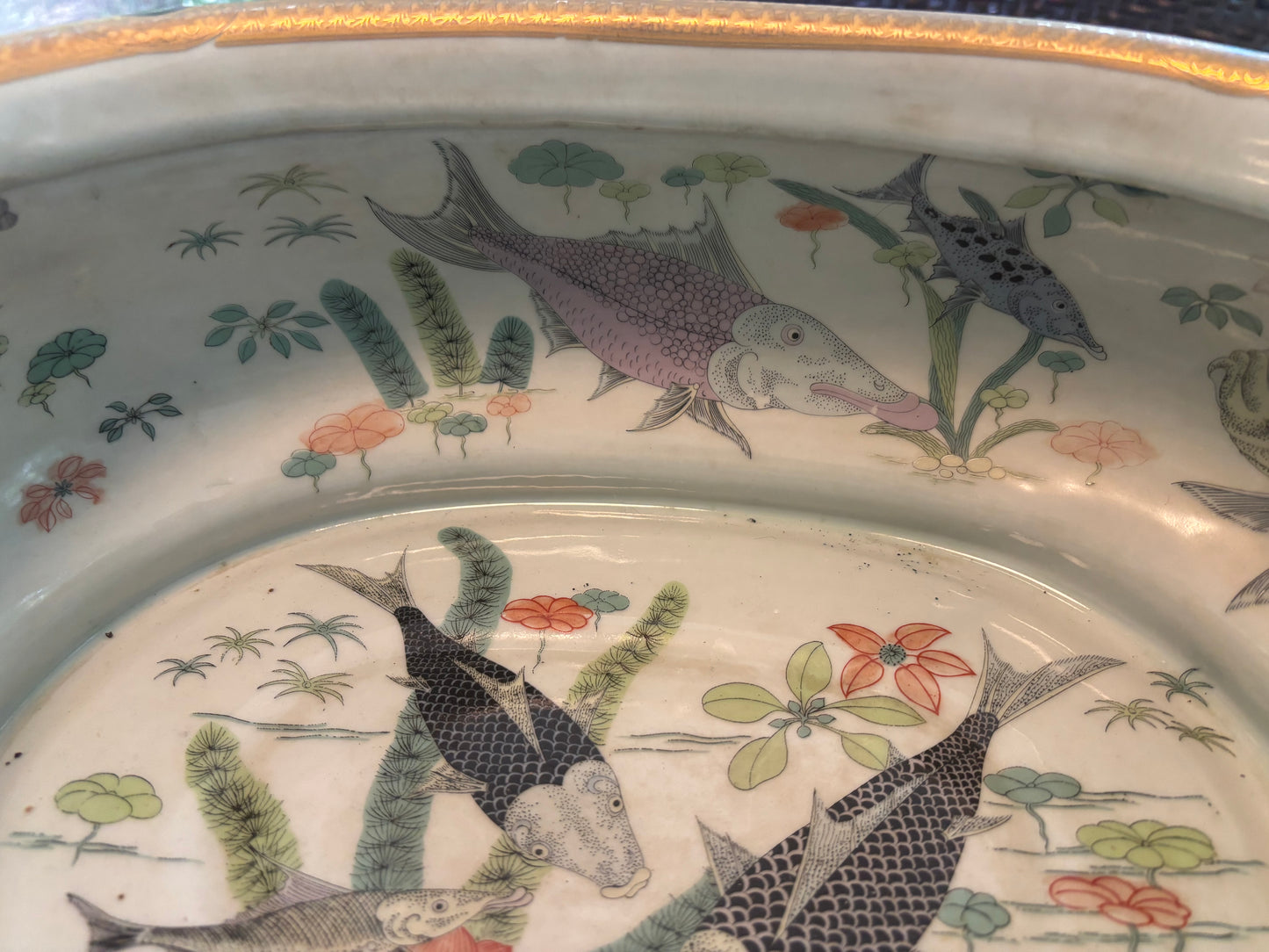 Stunning 18” Handpainted black and gold footbath  planter on stand!