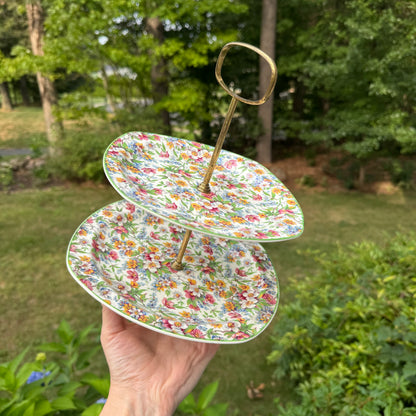 Live 09/01 Staffordshire floral cake pedestal