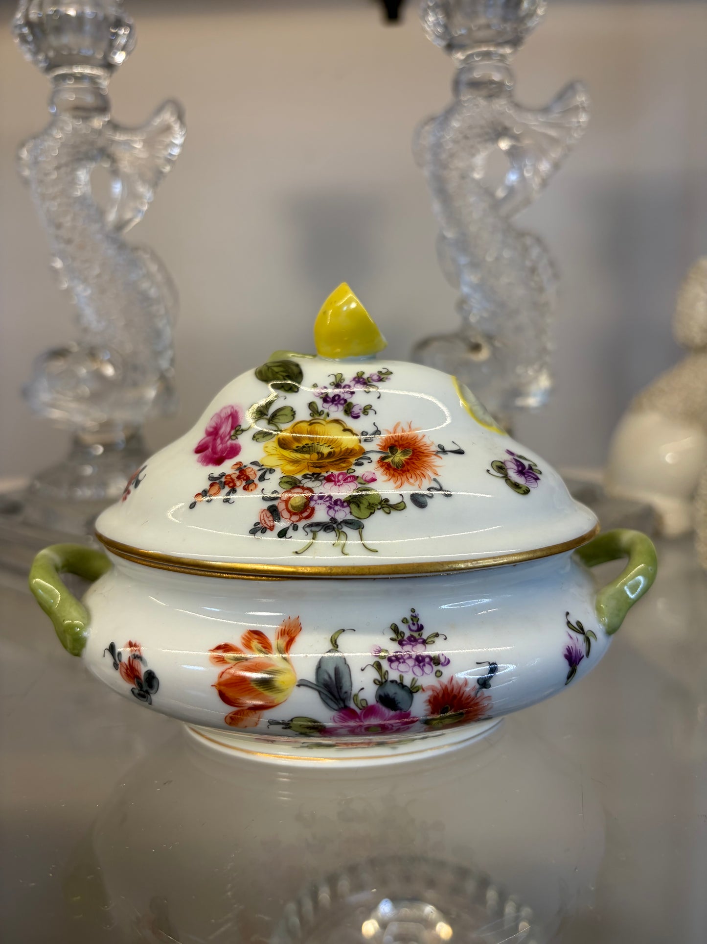 Stunning Herend mini tureen with lemon finial!
