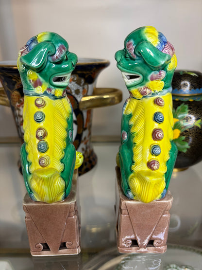 Stunning foo dog pair!