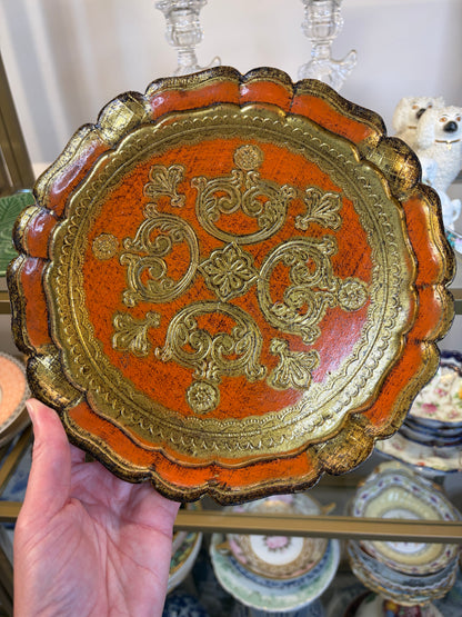 Lovely Italian Florentine round tray!