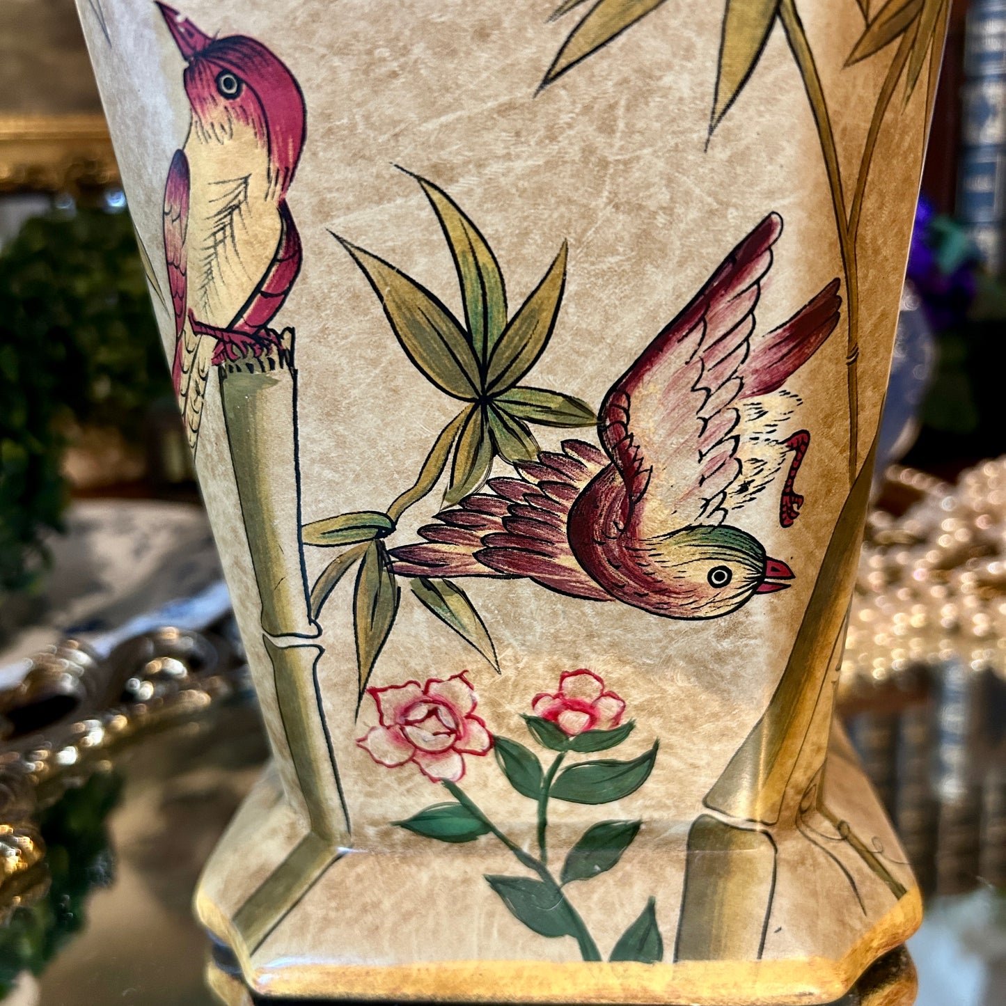 Lovely bird and botanical vase 11 hi