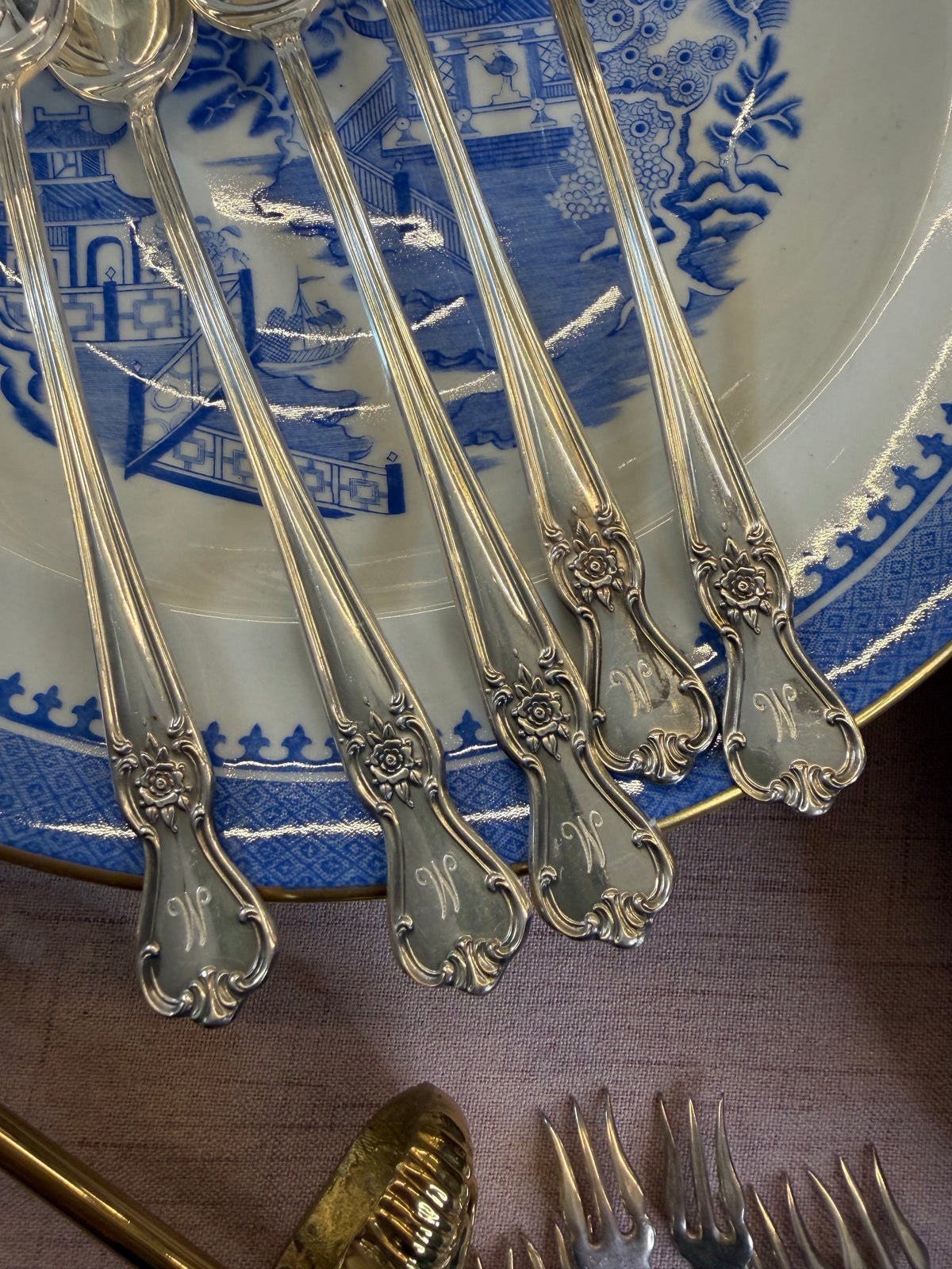 Lovely silverplated spoons with M monogram! Set of 5!