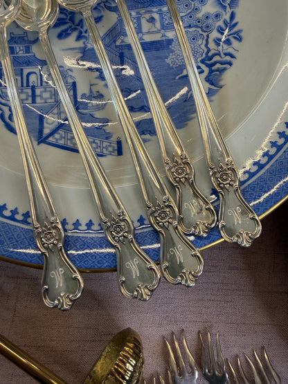 Lovely silverplated spoons with M monogram! Set of 5!