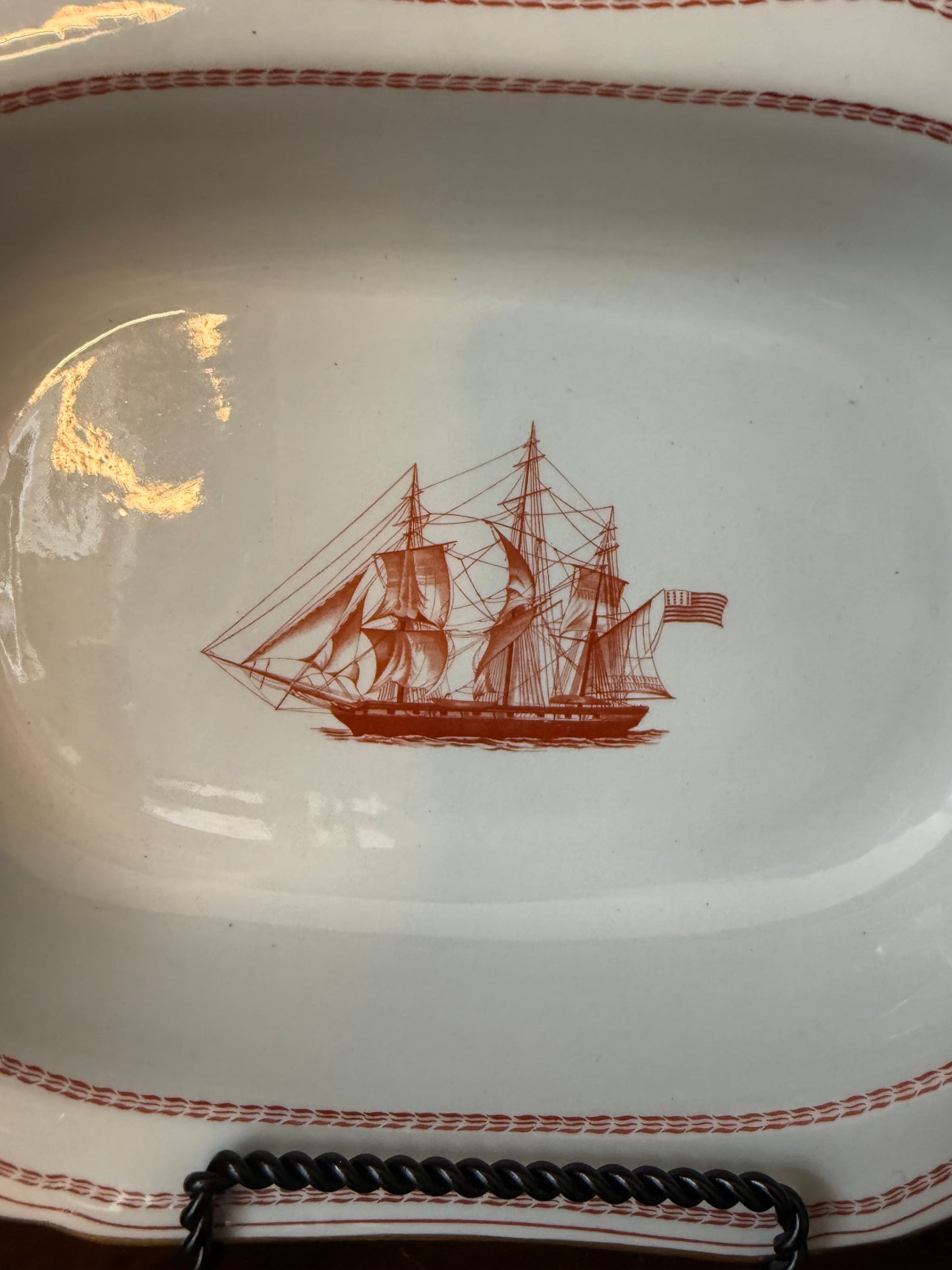 Vintage Spode Trade Winds Red with Gold Vegetable Bowl - Pristine