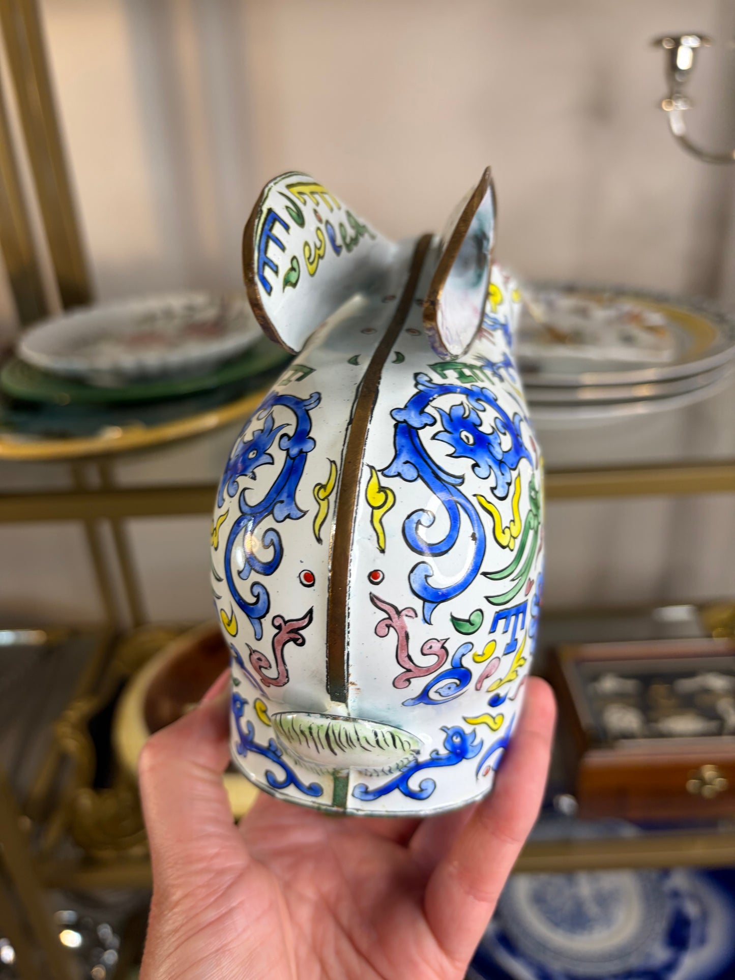 Chinoiserie enamel bunny!