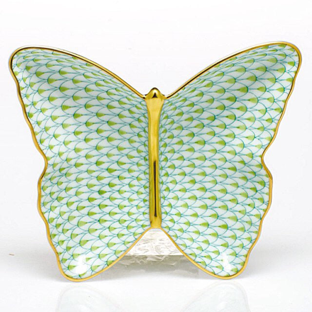 Herend Fishnet hand-painted porcelain with 24K gold: Butterfly Trinket Dish- 4.25″L X 1″