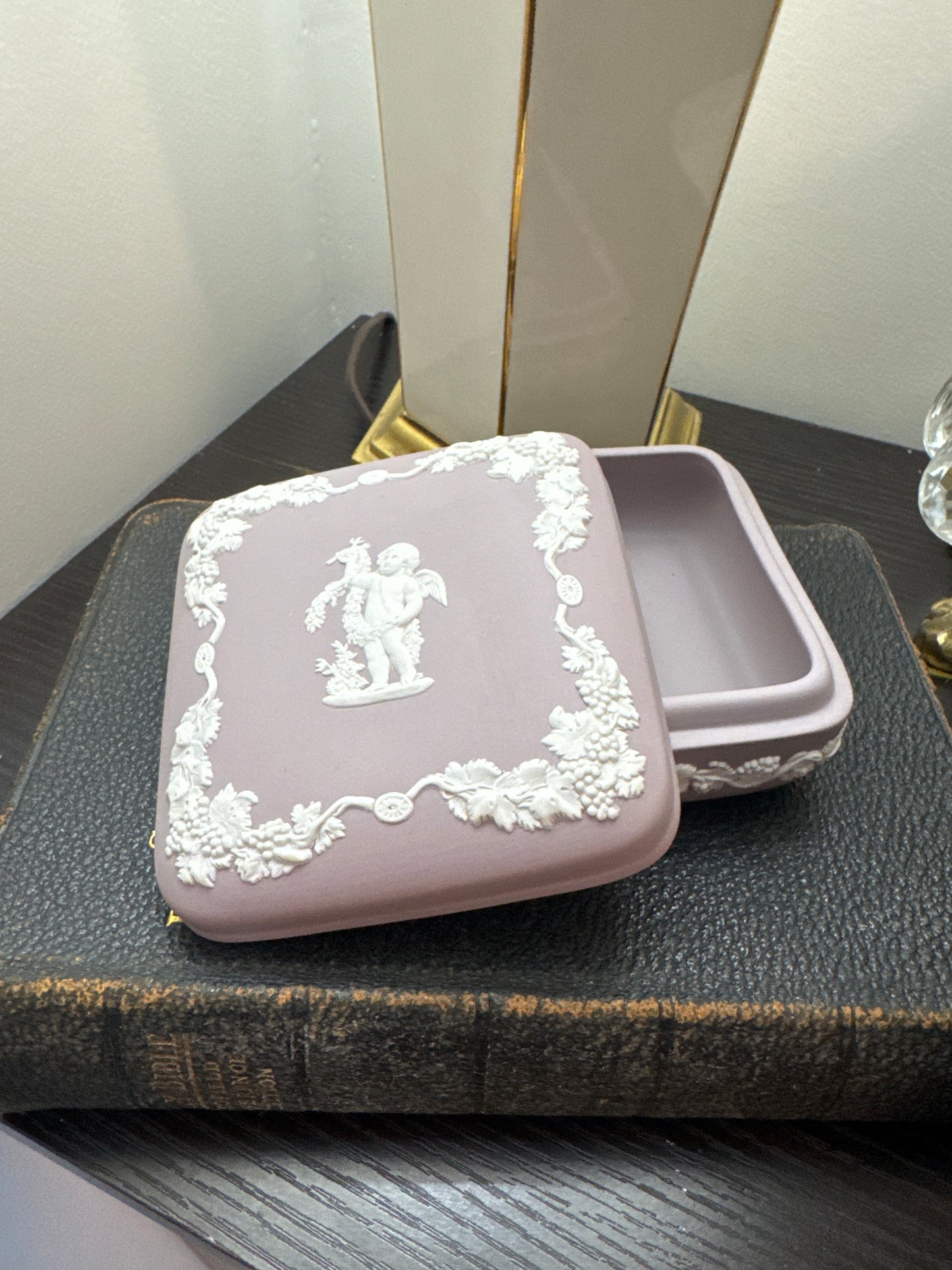 Wedgwood lilac square cherub trinket box