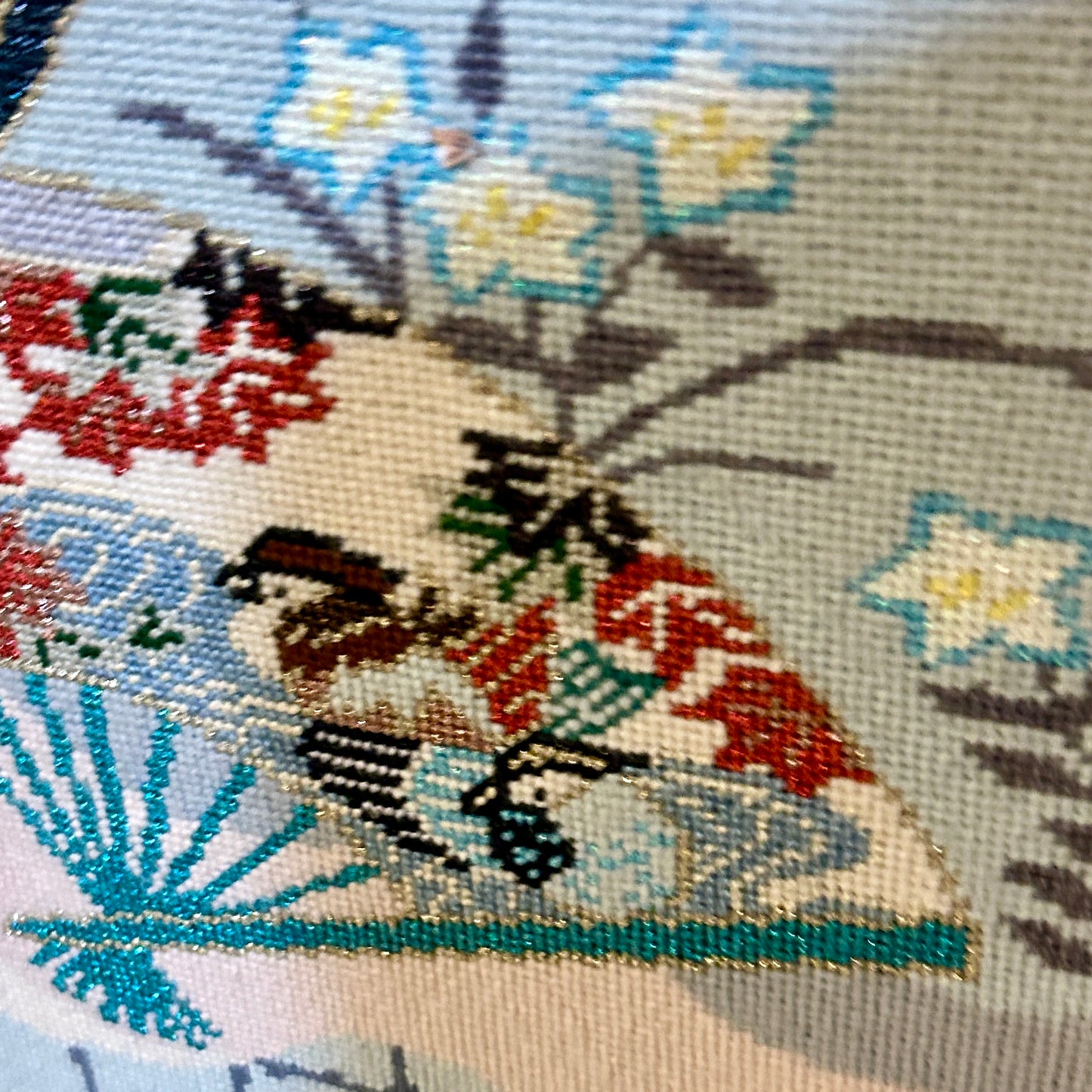 Absolutely stunning massive custom needlepoint vintage art gold custom frame 41 x 29