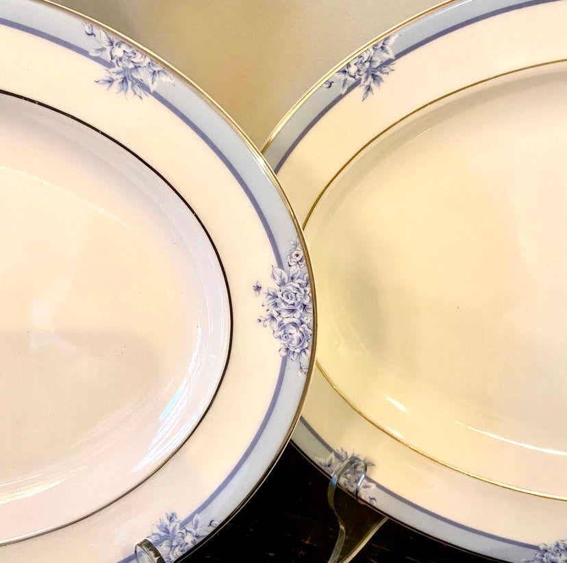 Set of 4 Vintage Royal Doulton blue & white platters and serving bowls in “ Ashley”