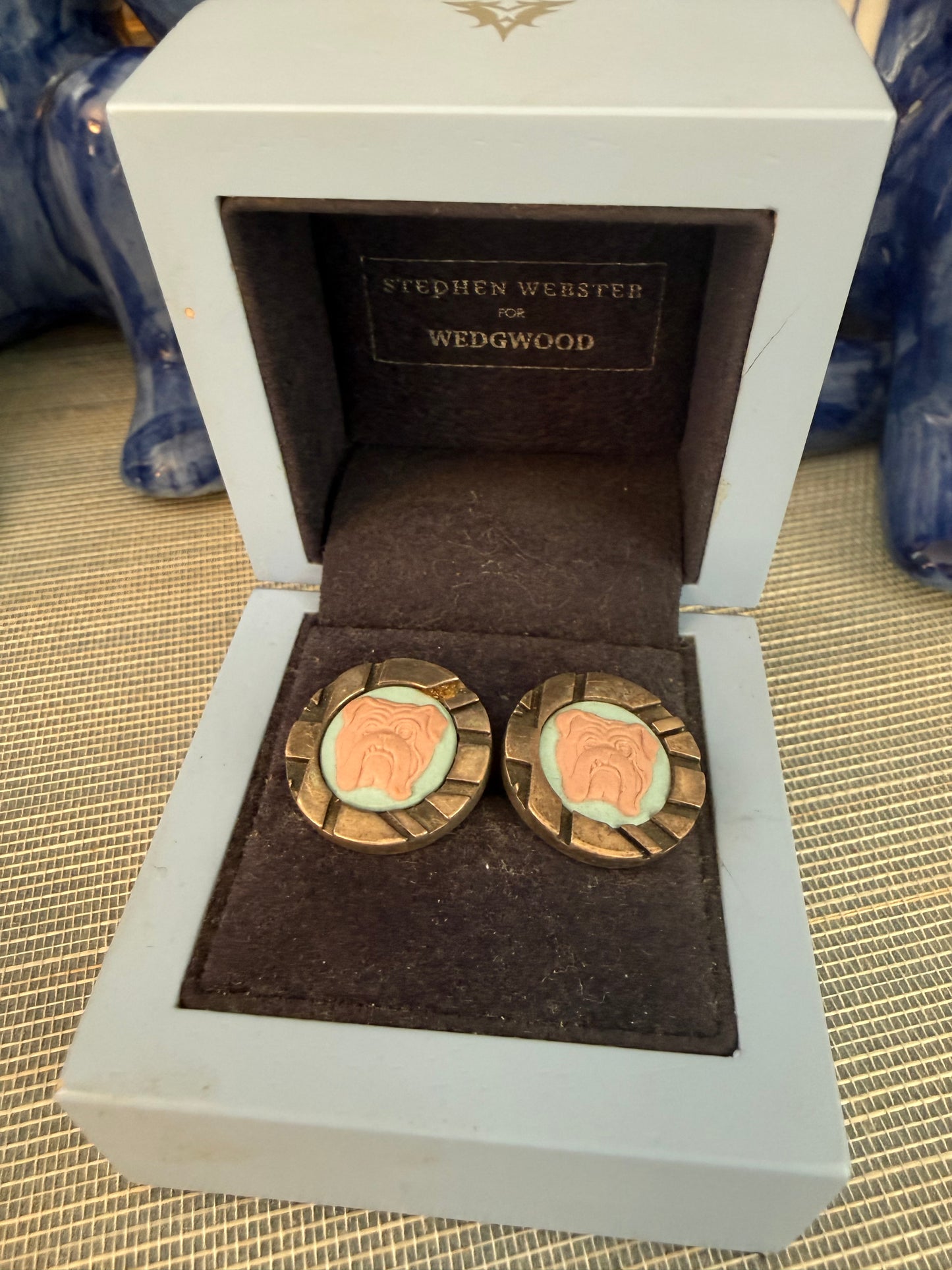 Vintage Pair Stephen Webster for Wedgwood Jasperware Bulldog Cufflinks – Boxed