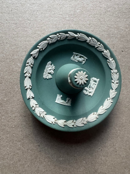 Wedgewood teal ring holder 3x2”