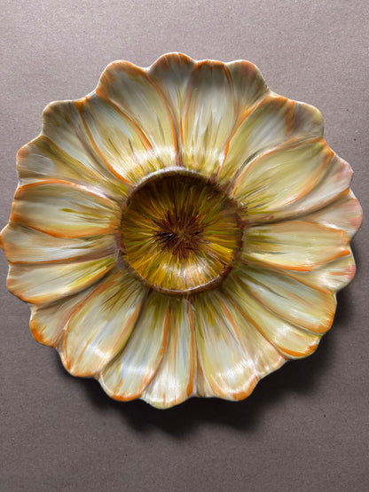 Hand painted floral daisy plate